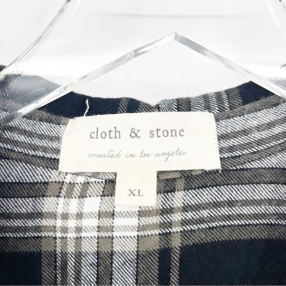 Cloth & Stone Plaid Button Down Top XL - Picture 4 of 5